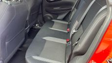 Nissan Qashqai 1.3 DiG-T N-Connecta 5dr Petrol Hatchback